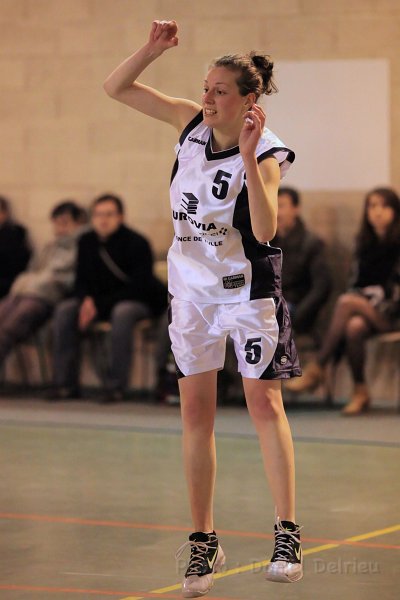 BCA083.jpg